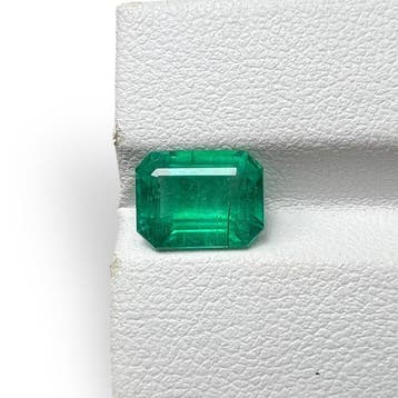 1 pcs Groen Smaragd - 2.86 ct - International Gemological, Nieuw