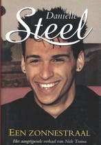 Een Zonnestraal 9789051083538 Danielle Steel, Boeken, Verzenden, Gelezen, Danielle Steel