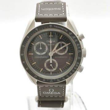 Omega x Swatch - MoonSwatch Mission on Earth – Desert -, Sieraden, Tassen en Uiterlijk, Horloges | Heren, Nieuw
