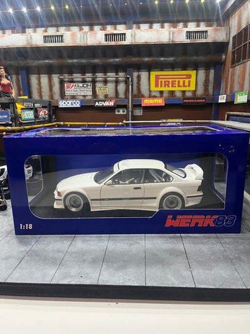Werk83 1:18 - Modelauto - BMW M3 (E36) GTR Plain Body, Nieuw
