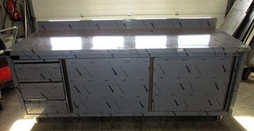 Werktafel met 2 schuifdeuren en 3 laden, B200 x D70 x H83cm, Gebruikt