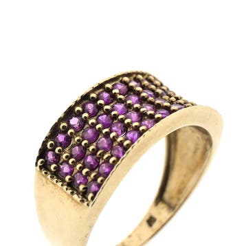 9 karaat ring met robijn, Sieraden, Tassen en Uiterlijk, Ringen, 18 tot 19, Gebruikt, Geel, Ophalen of Verzenden