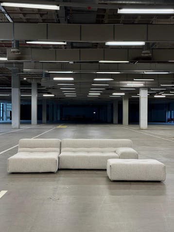 BB Italia Tufty Too Bank | Shitake | Nieuwstaat + Garantie, 250 tot 300 cm, Hoekbank, Ophalen of Verzenden, Zo goed als nieuw