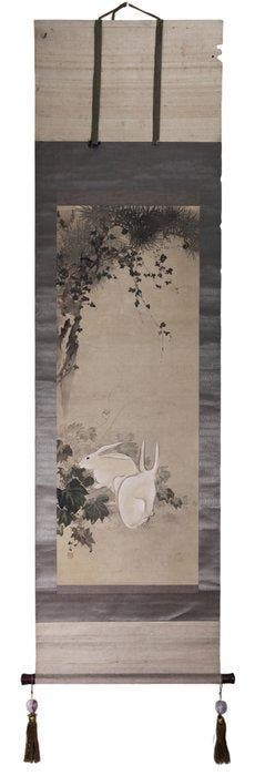 Kakejiku (), Usagi Zu (), Colour on Silk - Okutani, Antiek en Kunst