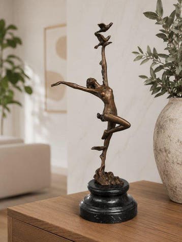 Aldo Vitaleh - sculptuur, Bronzen Danseres met Duiven - 90, Antiek en Kunst