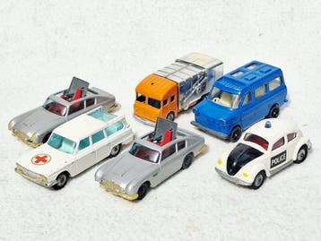 Husky 1:76 - Modelauto (6) - Aston Martin , VW , Studebaker, Hobby en Vrije tijd, Nieuw