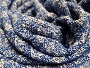 Linnen, zijde, wol E 405 maat 6,60 × 1,30 m - Textiel - 660