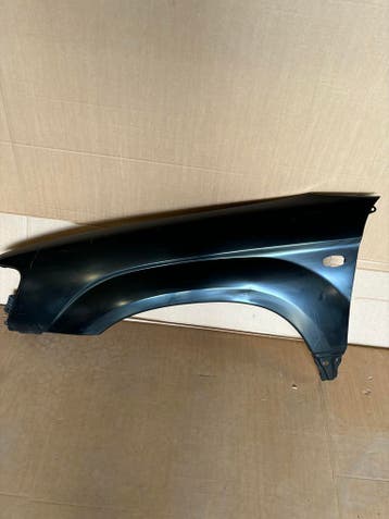 Subaru Forester 2002-2005 Voorscherm LV Origineel Nieuw, Voor, Nieuw, Spatbord, Ophalen