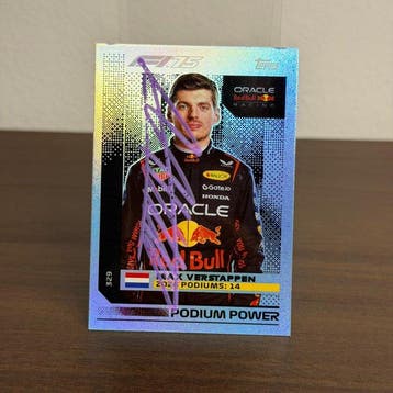 Red Bull Racing - Topps 280 podium power Signed - Max, Verzamelen, Nieuw