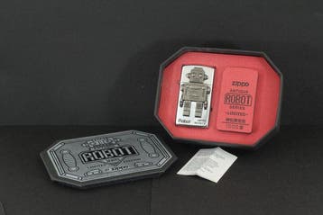 Zippo - Antique Robot Series Limited Edition windproof -, Nieuw