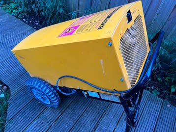 Bouwdroger s te huur huren ACTIE nu alle drogers €7pd! Belnu, Doe-het-zelf en Verbouw, Gereedschap | Overige machines, Nieuw