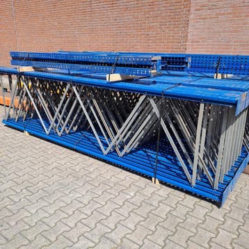 Aanbieding: Voordeelrij gebruikte palletstelling Esmena