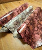 B214 - 210 x 64 cm - Tre fantastiche pelli di vitello -