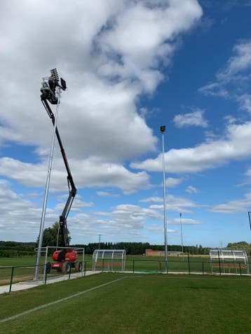 18 meter conische bovengronds stalen lantaarnpaal / lich..., Nieuw