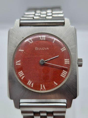 Bulova - Vintage Tank TV Case Red Dial Ref. G10548 - Zonder, Nieuw
