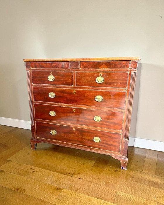 Commode - Hout, Messing, Antiek en Kunst, Curiosa en Brocante