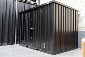 TE KOOP | Zeecontainer | Opslagcontainer | Zwart | Berging