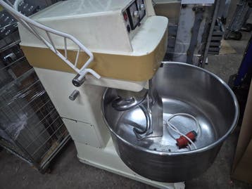 Veiling Kemper spiraalkneder 75KG, Gebruikt, Bakkerij en Slagerij