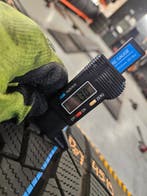 235/35/20 92W CONTINENTAL WINTERBANDEN 7,3MM PROFIEL 2X DEMO, Auto-onderdelen, Banden en Velgen, Ophalen, Gebruikt, Winterbanden