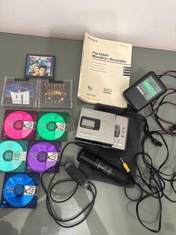 Sony - MZ-R30 MD Walkman Draagbare minidisc speler-recorder, Nieuw