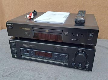 Sony - CDP-XE370 cd speler / STR-D515 audio/video receiver, Nieuw