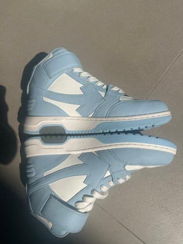 Off White - Sneakers - Maat: EU 39, Nieuw