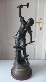 Auguste Moreau (1834-1917) - Beeld, Le Travail - 72 cm -