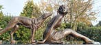 sculptuur, naar Chiparus vrouw met windhond brons - 12 cm -