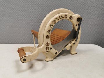 Raadvad - Ove Larsen - Broodsnijmachine - 294 - Hout, Staal,