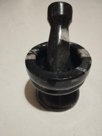Gefossiliseerd dier - 6 cm - 6 cm