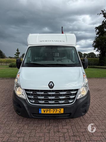 Prachtige Renault Verpas paardenwagen, opbouw 2022!, Dieren en Toebehoren, Paarden en Pony's | Trailers en Aanhangwagens, Ophalen