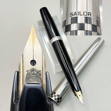 Sailor - Mini (Checkered Metal Cap) - 14K gold nib (EF) -, Nieuw