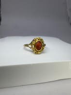 Ring - 14 karaat Geel goud Bloedkoraal, Sieraden, Tassen en Uiterlijk, Ringen, Nieuw