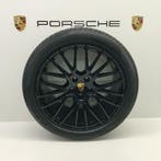 Porsche Cayenne(E3) ORIGINELE 21 Spyder GTS met zomerbanden, Auto-onderdelen, Ophalen, Gebruikt, Banden en Velgen, 21 inch