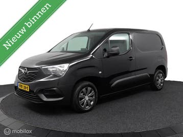 Zakelijke lease - Opel Combo 1.5D 102 Pk H6 L1H1 | Airco |, Gebruikt, Euro 6, Verwarmde buitenspiegels, Zwart
