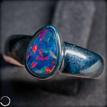 Natuurlijke Boulder-Opal ring uit Australië – 925er zilver