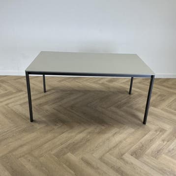 Ahrend  kantinetafel 160x100 cm, grijs - antraciet, Ophalen of Verzenden, Gebruikt, Bureau