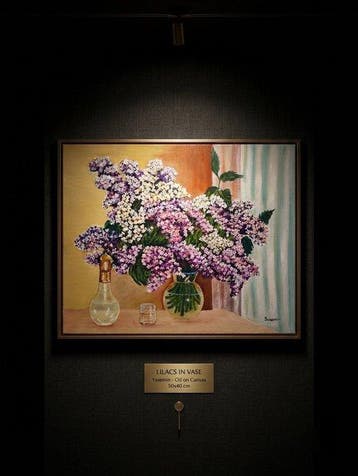 Yasemin - LILACS IN VASE