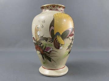 Vintage Japanese Satsuma Ware Flower Vase - Magnificent