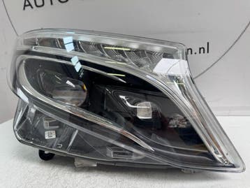 V KLASSE VITO FACELIFT VOL LED KOPLAMP RECHTS A4479061501, Ophalen, Gebruikt, Mercedes-Benz
