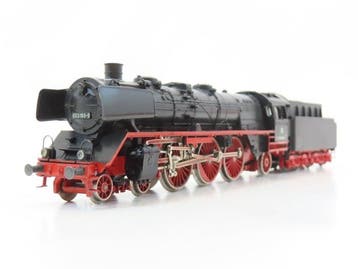 Märklin H0 - 3085 - Stoomlocomotief met tender (1) - BR 003,, Nieuw