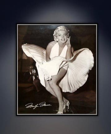 Marilyn Monroe - Rokscène uit de film The Seven Year Itch,