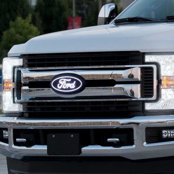 Putco 17-19 Ford SuperDuty Front Luminix Ford LED Emblem -, Ophalen of Verzenden, Nieuw