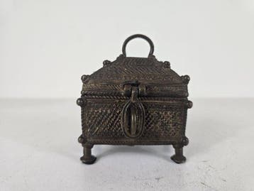 Doos - Brons - Rituele bewaarkist, Antiek en Kunst