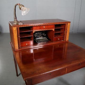 Mahonie werktafel in Louis Seize stijl ca 1890 met 2 grote l, Ophalen of Verzenden