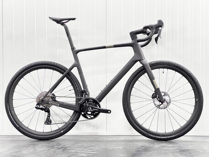 Scott Addict Gravel 10 2025 XL Di2 2x12 VAN €5299 VOOR €4299, Fietsen en Brommers, Fietsen | Racefietsen, 61 tot 65 cm, Meer dan 20 versnellingen