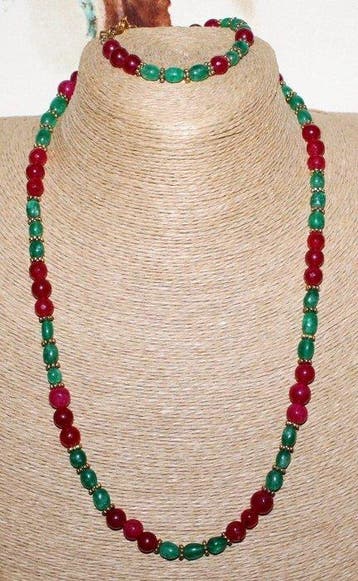 Echt prachtige handgemaakte ketting en armband met smaragd-