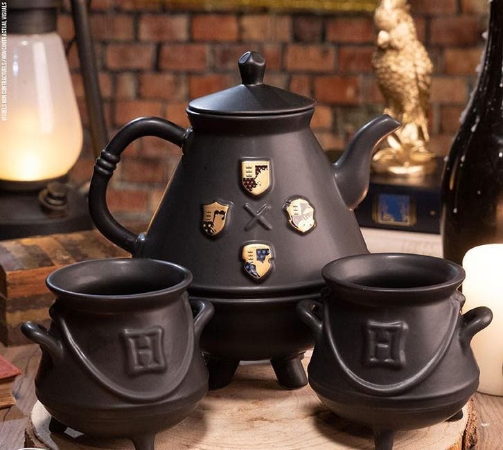 Harry Potter Hogwarts Theepot set met 2 ketels, Verzamelen, Harry Potter, Replica, Nieuw, Ophalen of Verzenden
