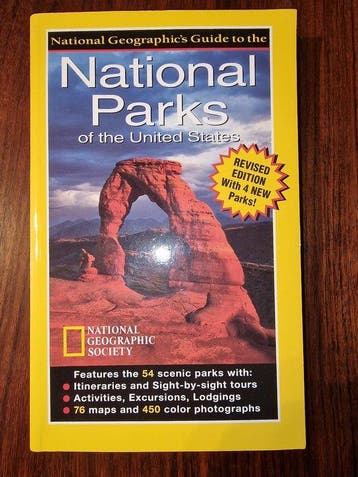 National Geographic's Guide to the National Parks of the, Boeken, Verzenden, Gelezen