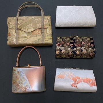 Elegant set van 5 Japanse zijden handtassen - Traditionele